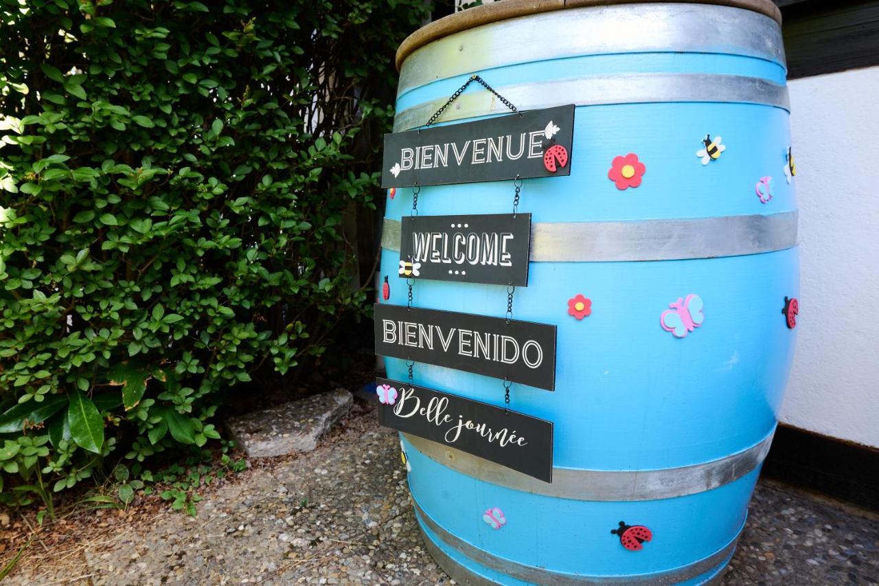 Ferienhaus Le Tonneau Bleu - Appt Avec Piscine Partagee